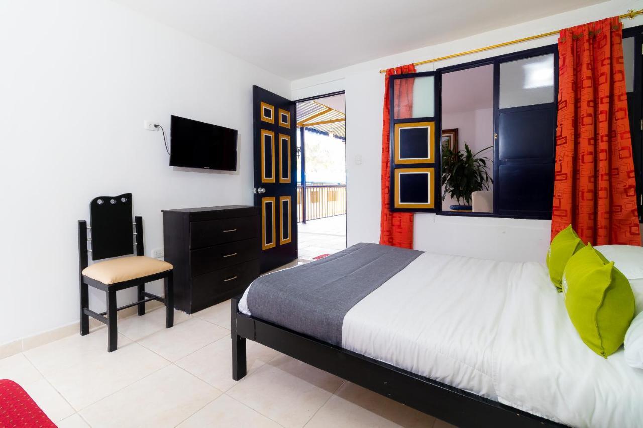 Ayenda 1132 Copiclub Hotel Ibague Ngoại thất bức ảnh