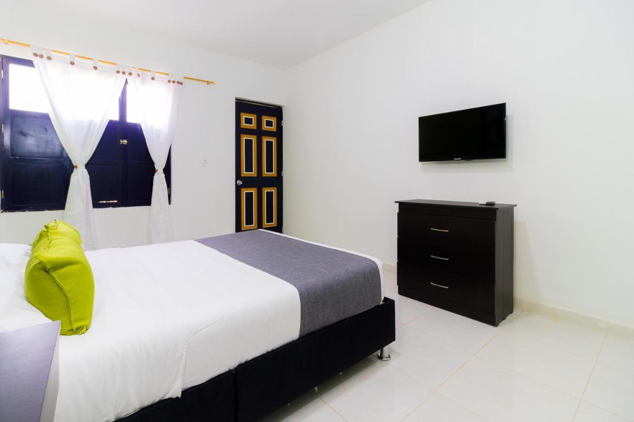 Ayenda 1132 Copiclub Hotel Ibague Ngoại thất bức ảnh